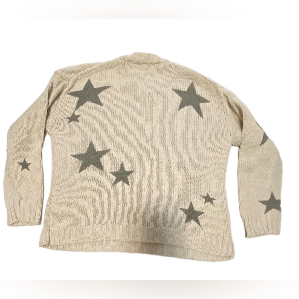 Splendid Cream Sweater with Gray Star Pattern small - Picture 4 of 8